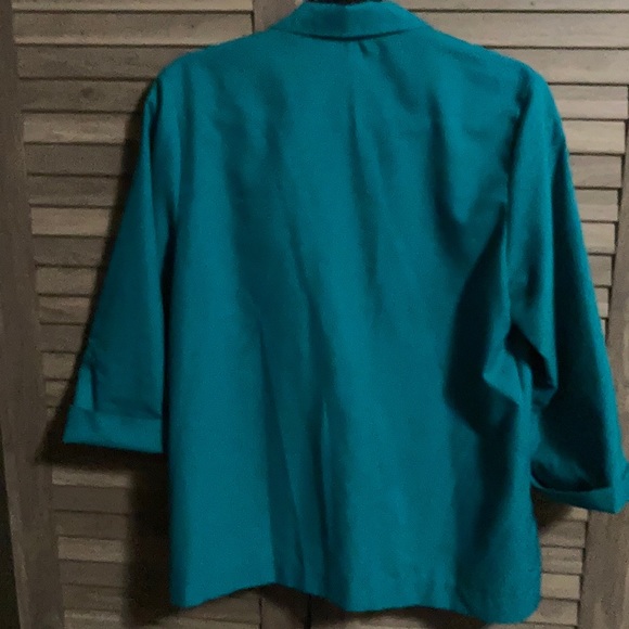 Women’s Three Quarter Length Sleeve Blazer - Picture 3 of 5